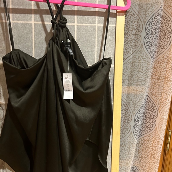 Women’s Halter blouse - Picture 2 of 3